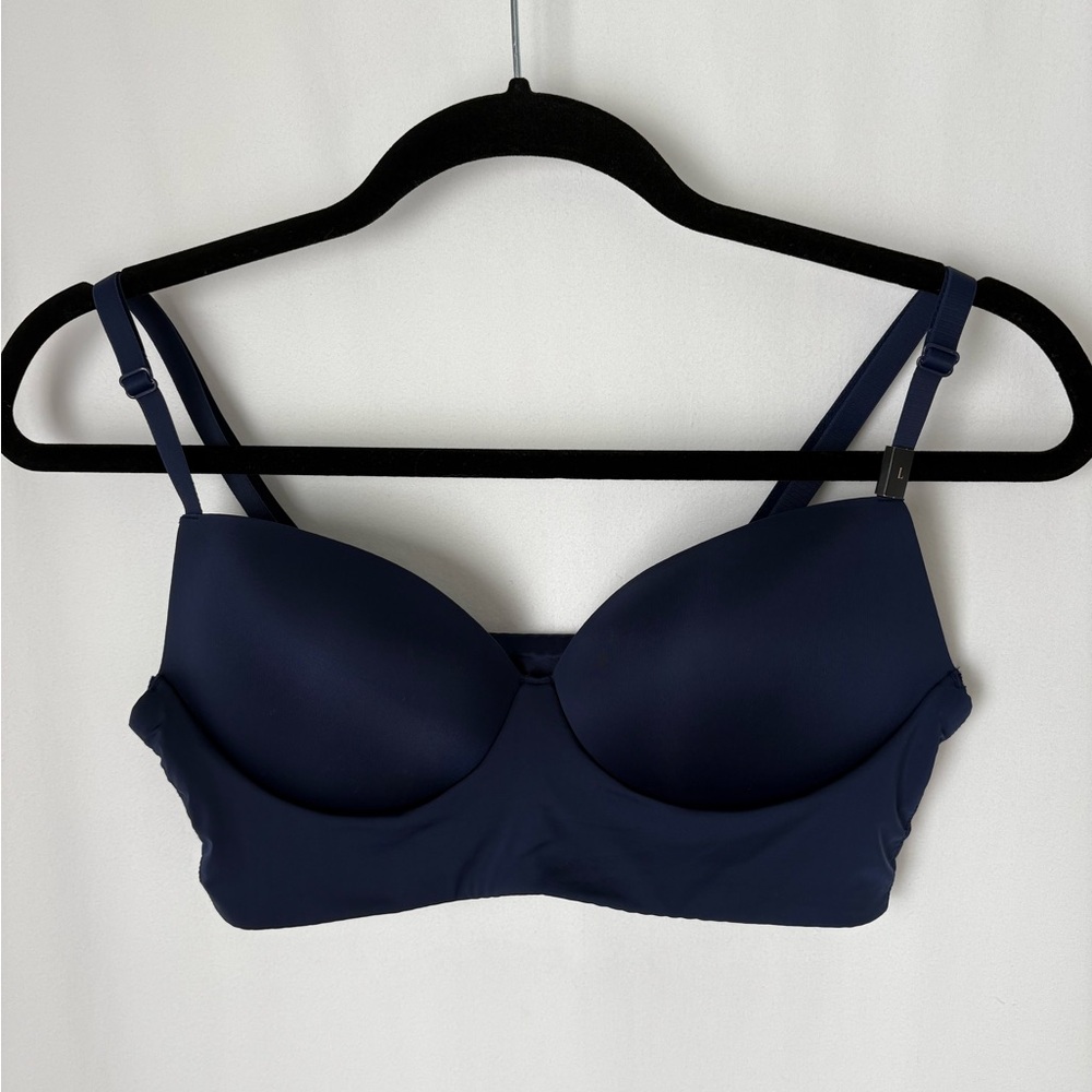 Victoria’s Secret Demi Bra NWT